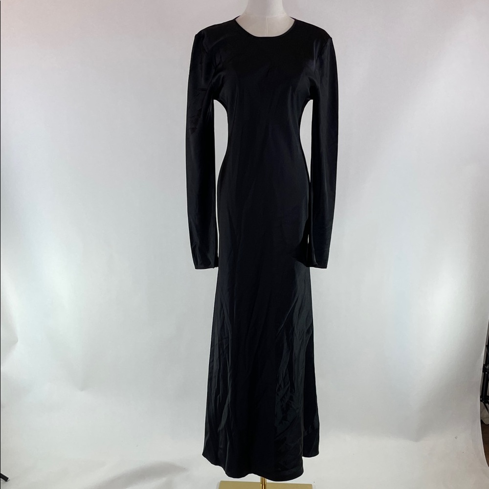DELFI Collective Long Sleeve Satin Gown, M - Picture 6 of 11
